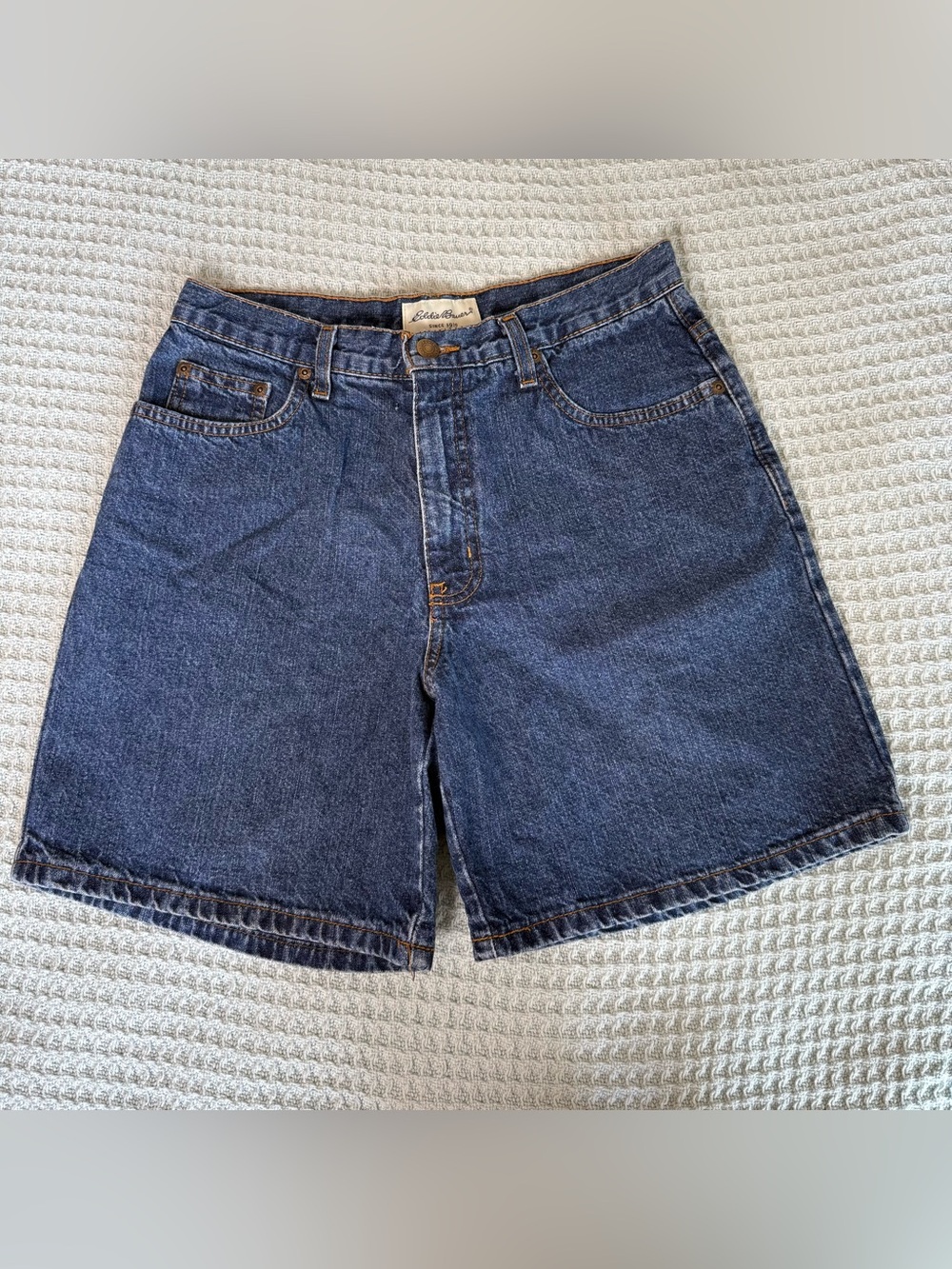 Vintage Y2K Eddie Bauer Denim Shorts Womens 10 Jorts 100% Cotton Butter Mom